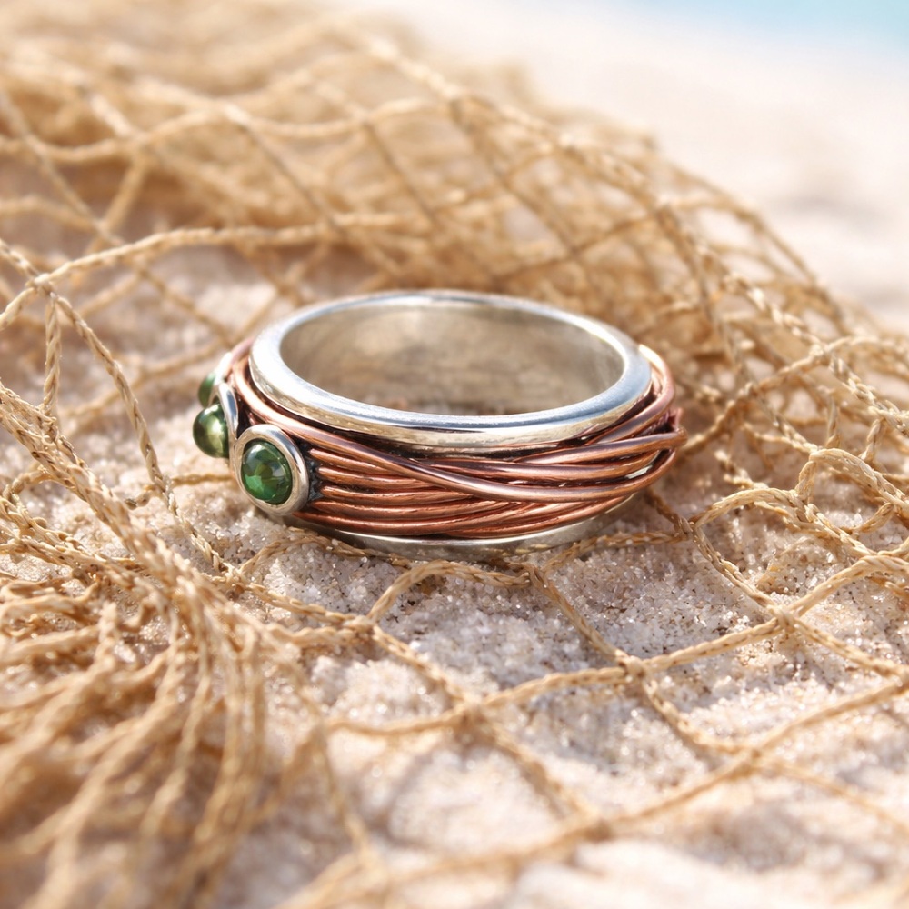 Peridot Ring - Picture 8 of 9
